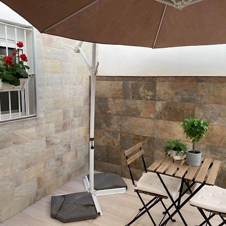 Apartamento Los Naranjos De Santa Justa Seville Luaran gambar