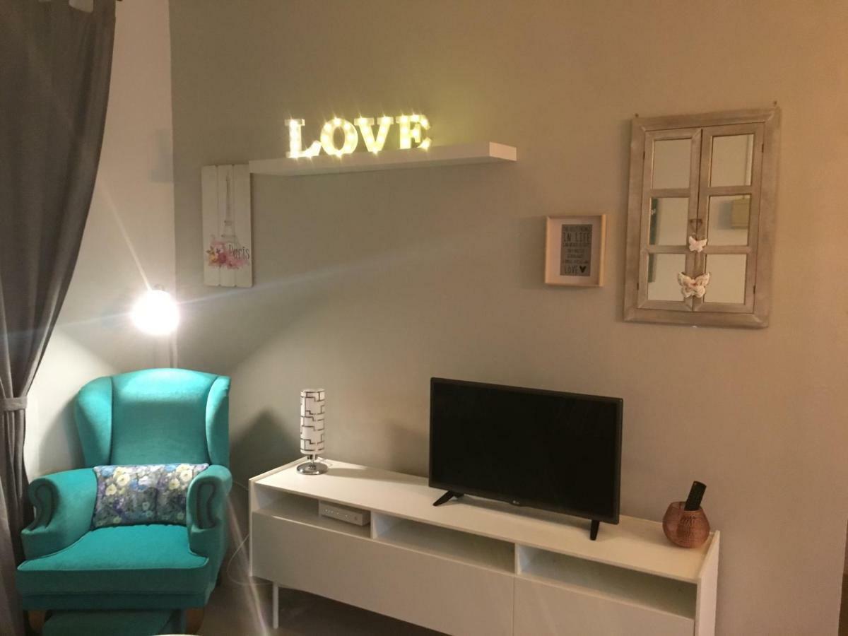 Apartamento Los Naranjos De Santa Justa Seville Luaran gambar