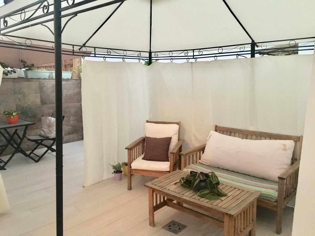 Apartamento Los Naranjos De Santa Justa Seville Luaran gambar