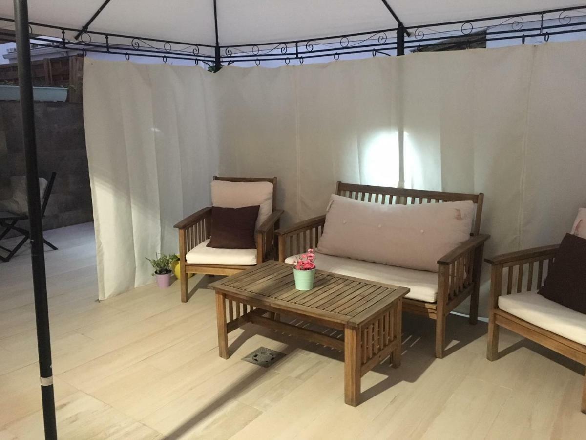 Apartamento Los Naranjos De Santa Justa Seville Luaran gambar